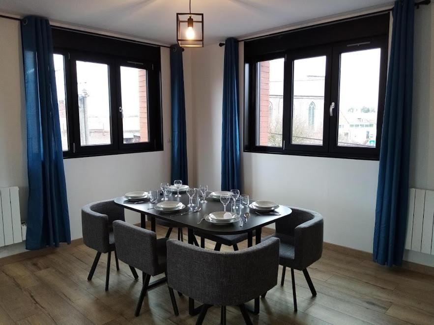 Duplex Agreable Et Spacieux 3 Chb Dont 1 Communicante Vendeville Eksteriør billede